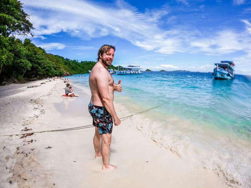 Koh Chang: 3 or 4 Islands Snorkel & Beach Tour by Big Boat - What the Big Boat Does Well