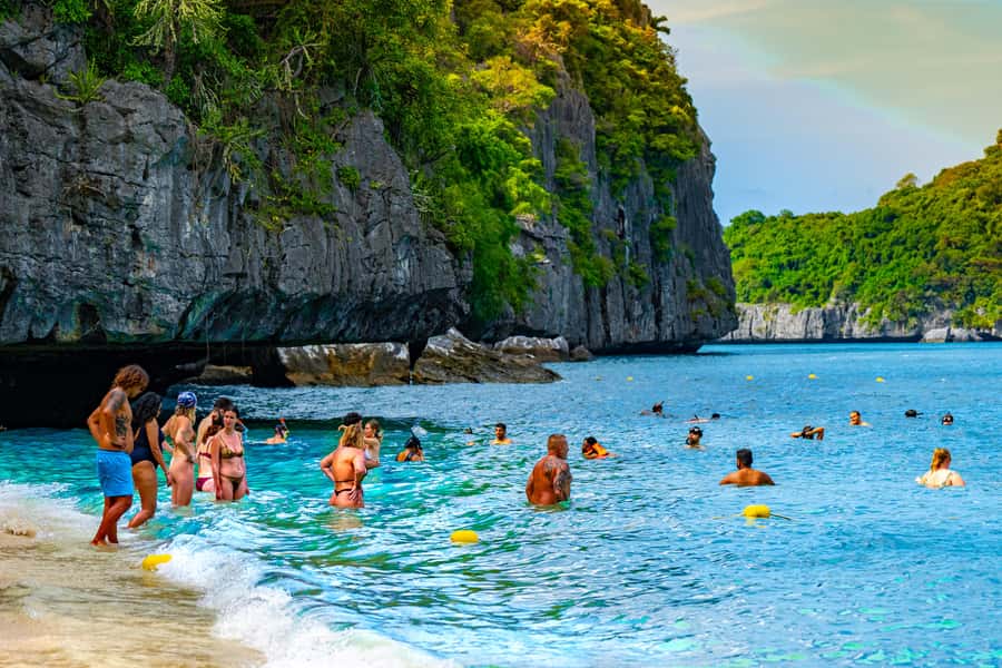 Koh Samui: Mu Ko Ang Thong Park Cruise with Kayaking Option - What the kayaking option adds