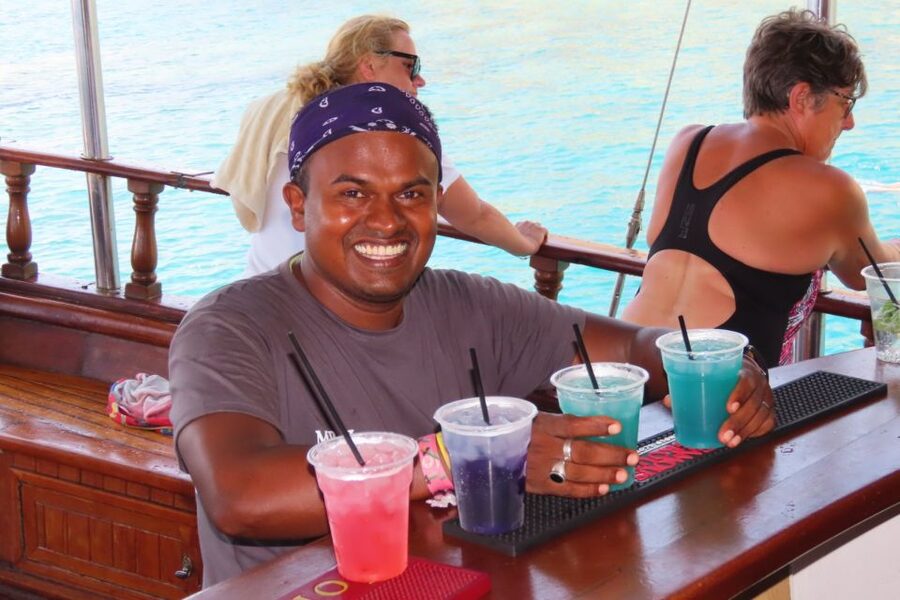Kos : 3-Island Wooden Ship Cruise w/ Lunch on Captain Hook - Food, drinks, music, and life on deck