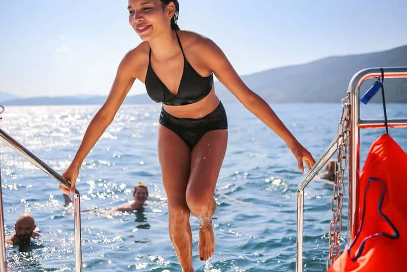 Kotor Bay: Full-Day Catamaran Cruise with Blue Cave Visit - Porto Montenegro and your lunch break