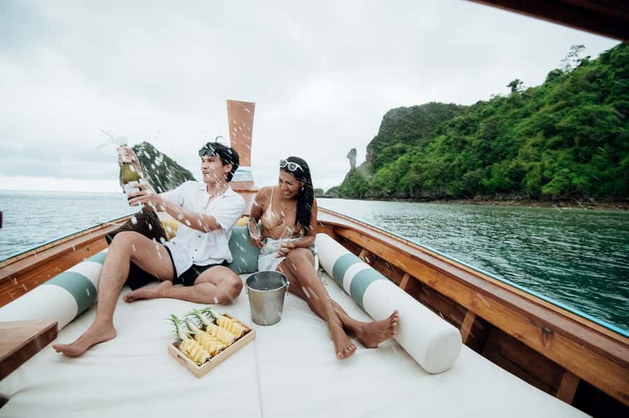 Krabi: Private Luxury Longtail Boat Island Hopping Tour - Picking the right island route