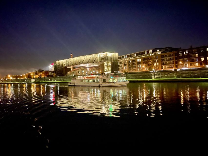 Krakow: Evening Cruise with a Glass of Wine - Key points to know before you book