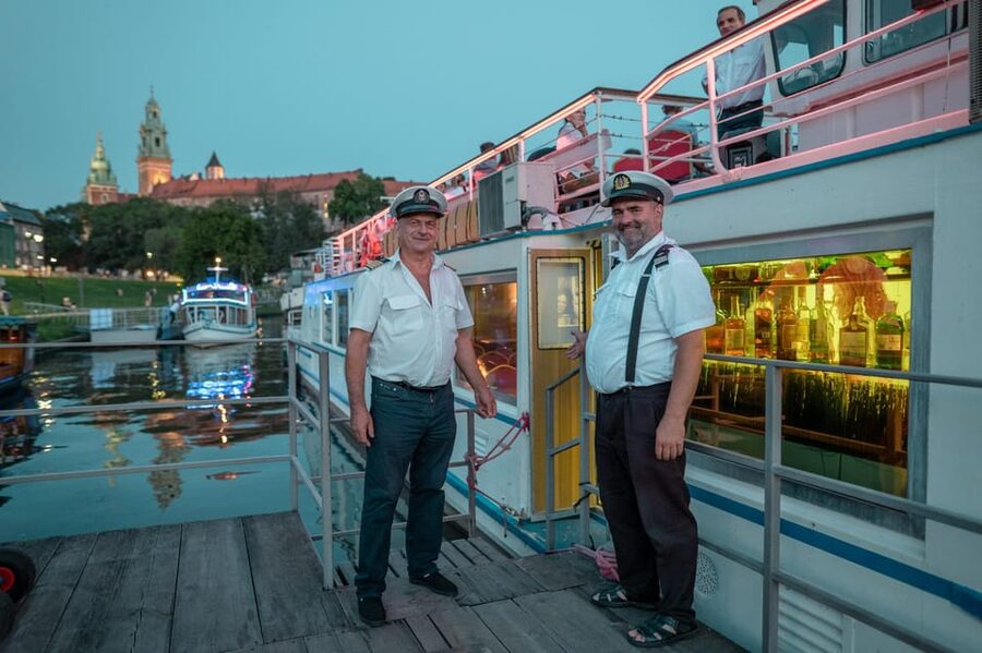 Kraków: Evening or Night River Cruise - Who will get the most from this one-hour cruise
