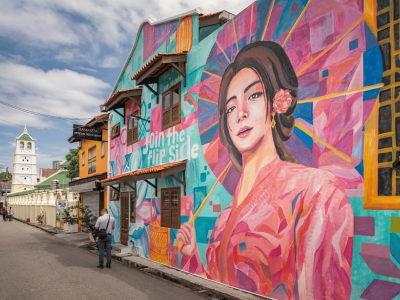 Kuala Lumpur: Malacca Day Trip with River Cruise and Lunch - Villa Sentosa brings the tour into a Malay village