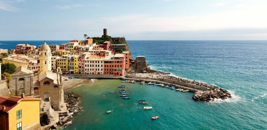 La Spezia: Cinque Terre and Portovenere Full-Day Boat Tour - Starting in La Spezia and crossing the Gulf of Poets