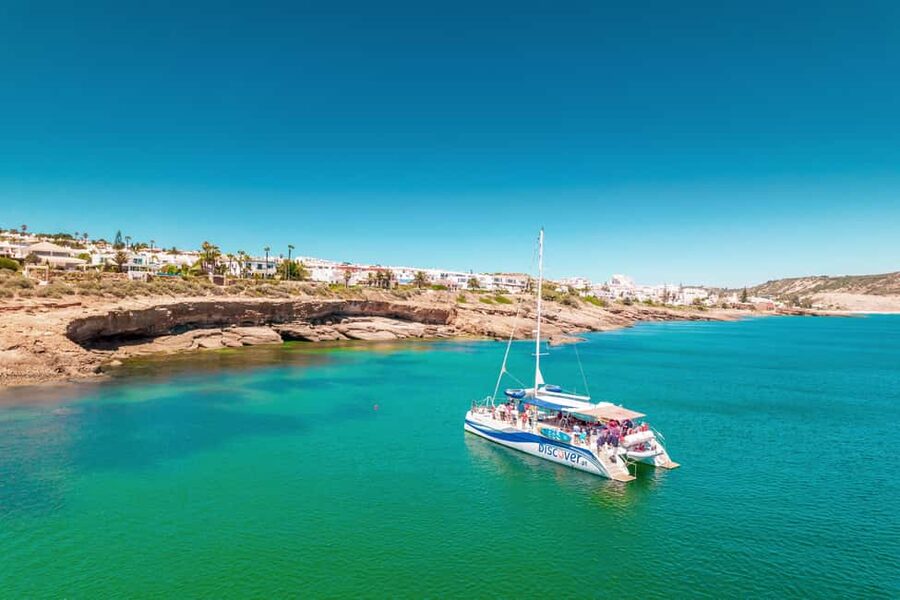 Lagos: Piedade Caves & Coastline - Catamaran - The swim stop near Praia da Luz