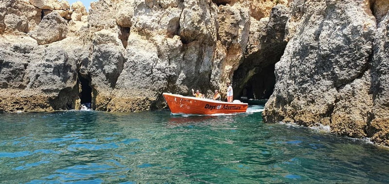 Lagos: Ponta da Piedade Caves Boat Tour - Why Ponta da Piedade works best from the water
