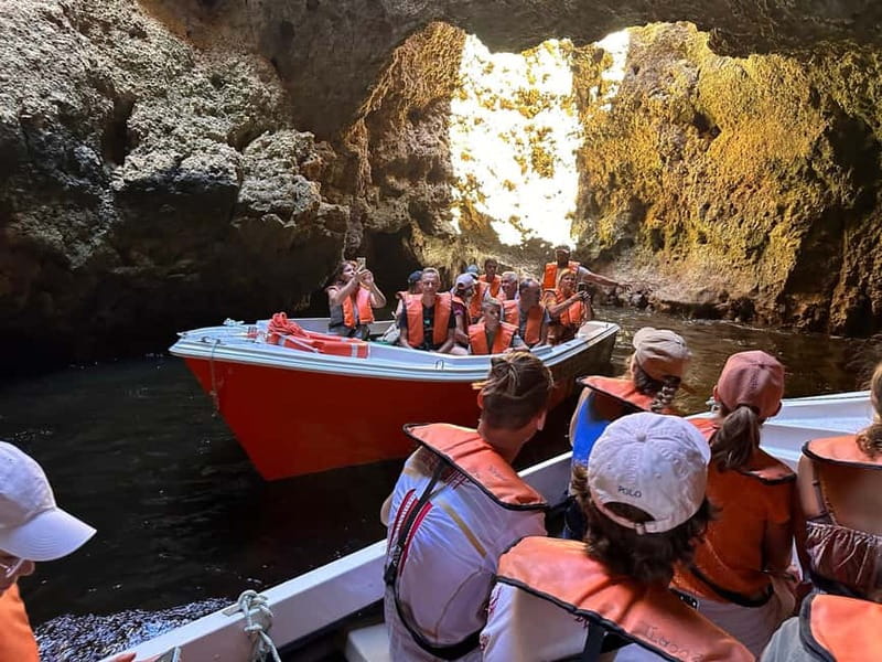 Lagos: Ponta da Piedade Caves Boat Tour - Sea conditions, clothing, and comfort
