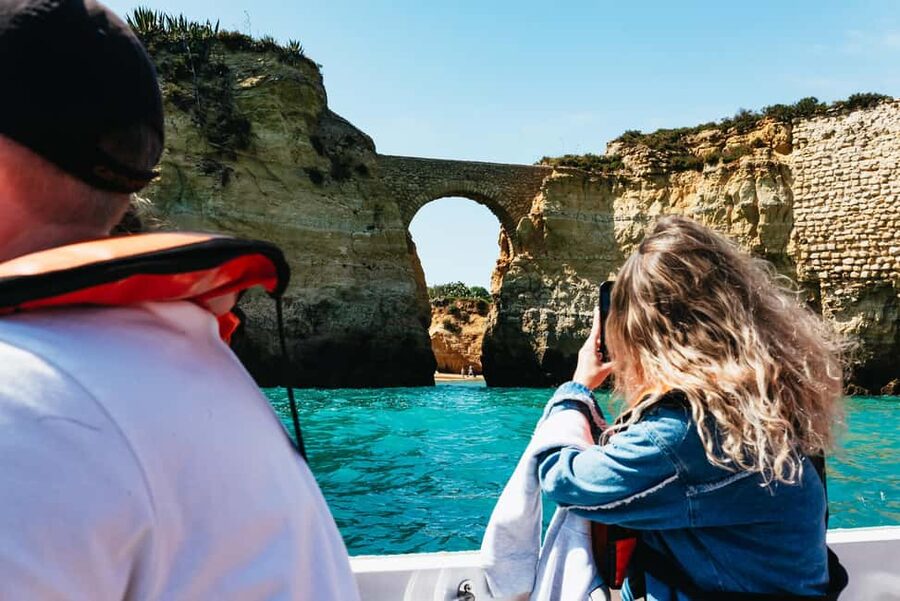 Lagos: Ponta da Piedade Coastline Boat Cruise - Batata and Dona Ana, Lagos’s first coastal views