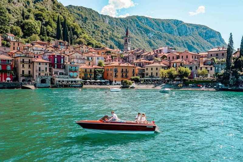 Lake Como: Classic Boat Private Tour - Why the classic Cadenazzi boat makes Lake Como special