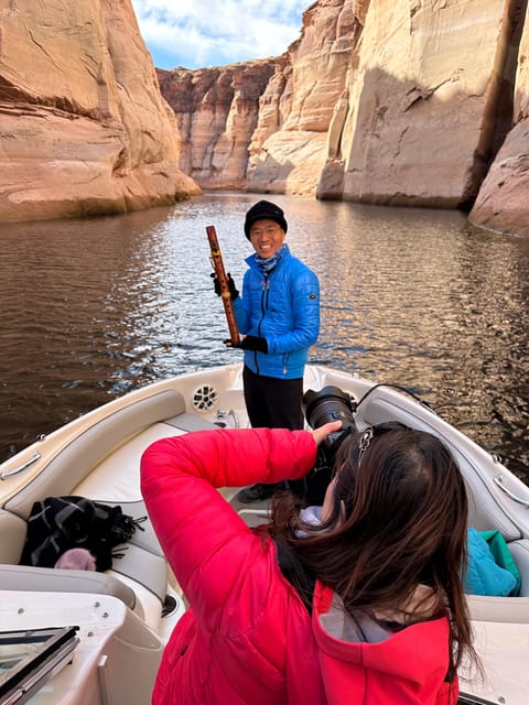 Lake Powell: Antelope Canyon 2-Hour Photo Boat Tour - Photo help that goes beyond sightseeing