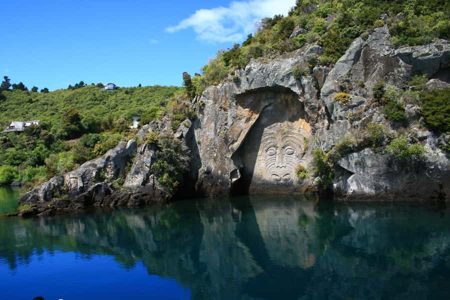 Lake Taupo: 1.5-Hour Maori Rock Carvings 5:00 PM Cruise - Setting Out From Taupo Boat Harbour at 5:00 PM