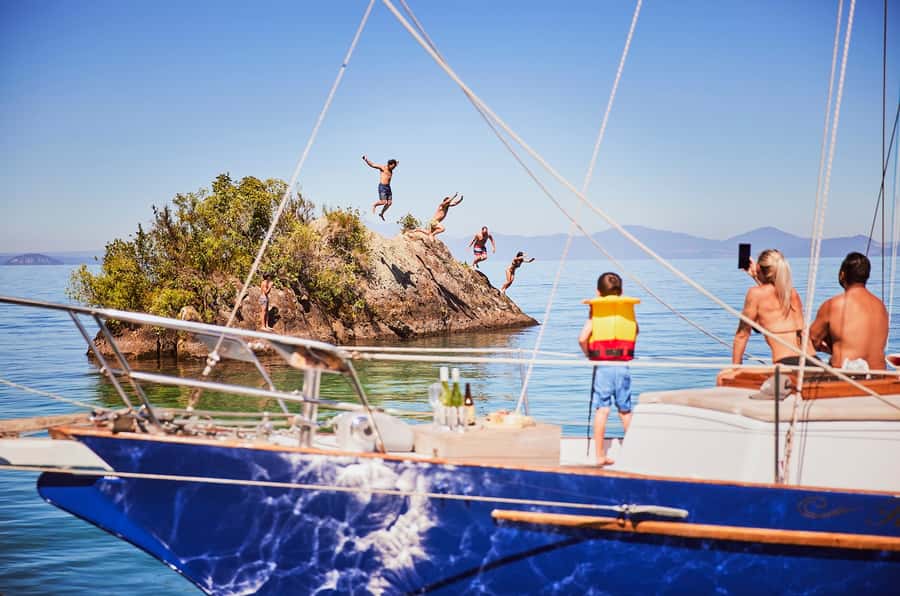 Lake Taupo: Classical Sailing to the Māori Rock Carvings - Why sailing is the right way to see Lake Taupō