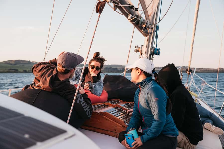 Lake Taupo: Classical Sailing to the Māori Rock Carvings - Morning, afternoon, or sunset?