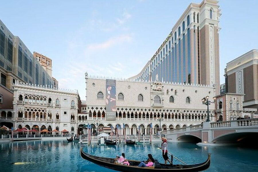 Las Vegas: Entry to Madame Tussauds with a Gondola Cruise - The Speakeasy Experience and the celebrity theme