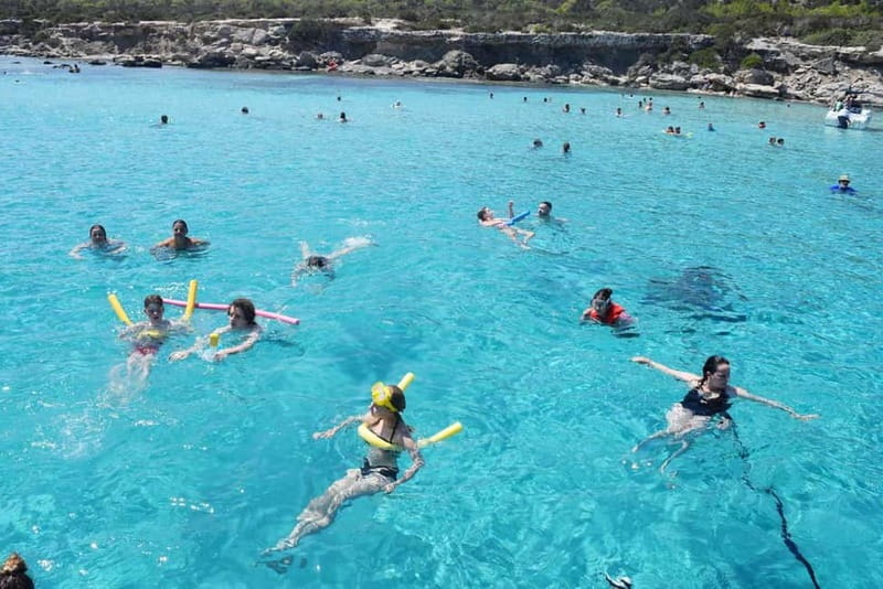 Latchi: Nafsika II Boat Cruise to the Blue Lagoon - Choosing the right departure time