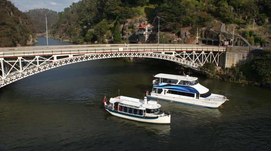 Launceston: 2.5-Hour Afternoon Discovery Cruise - Entering Cataract Gorge from the Tamar River