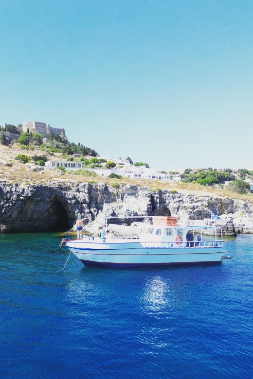 Lindos,Pefkos: All inclusive Swim & Snorkel Boat Cruise - First stop: 30 minutes at the Lindos cave
