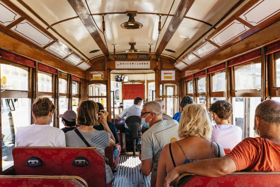 Lisbon: 72/96-Hour Hop-On Hop-Off Bus, Tram & Boat Ticket - The Yellow Boat on the Tagus