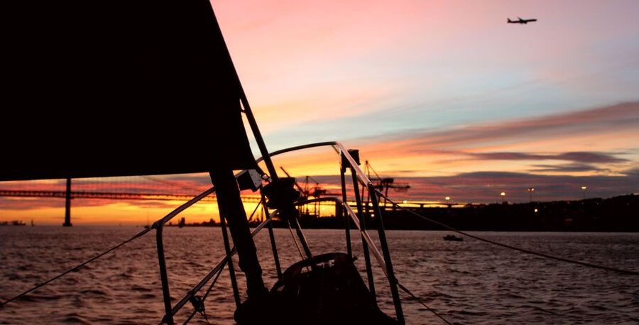 Lisbon: Daylight or Sunset on a Vintage Sailboat - The sunset sail and return to Santo Amaro