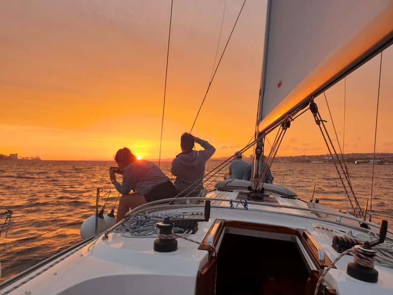 Lisbon: Daytime or Sunset Boat Cruise with History and Wine - Who should book this Lisbon cruise