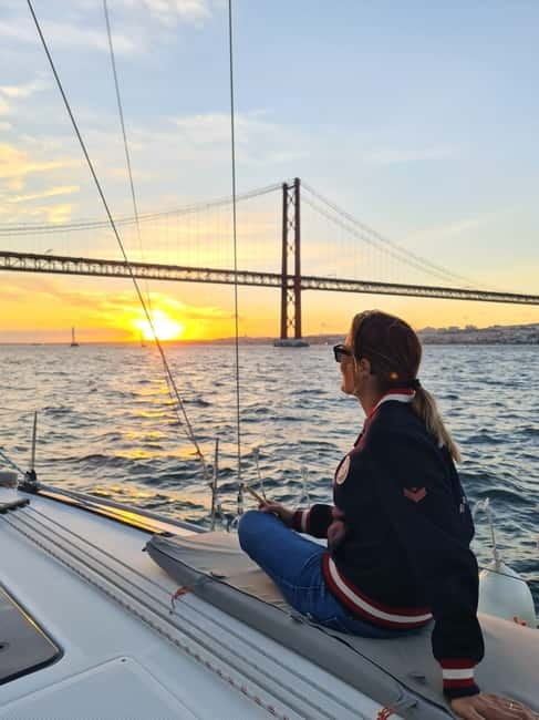 Lisbon: Daytime or Sunset Boat Cruise with History and Wine - Belém’s monuments from the water