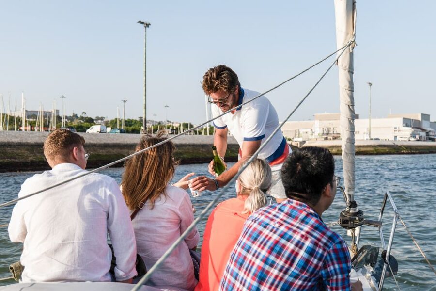 Lisbon: Daytime/Sunset/Night City Sailboat Tour with Drink - Why Lisbon looks best from the Tagus