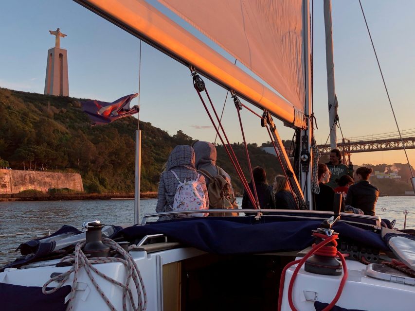 Lisbon: Enjoy a Sunset or Night Tagus River Sailboat Cruise - Sailing along Lisbon’s north bank