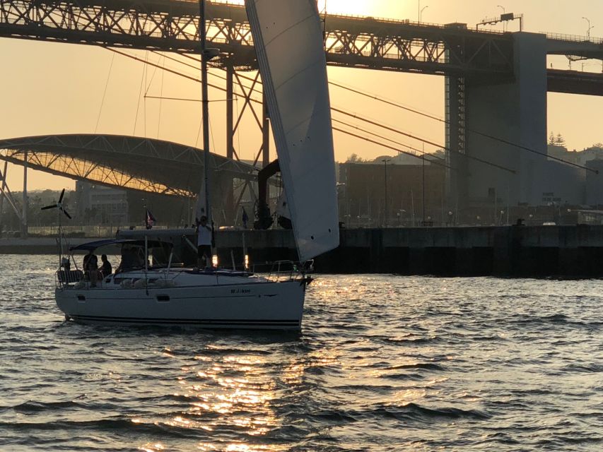 Lisbon: Enjoy a Sunset or Night Tagus River Sailboat Cruise - Boarding in Belém and choosing your timing