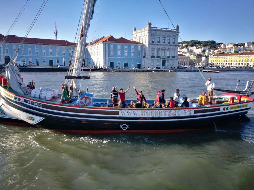 Lisbon: River Tagus Sightseeing Cruise in Traditional Vessel - Is $28 a fair price for 105 minutes?