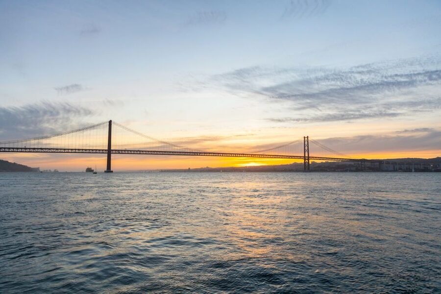 Lisbon: Sailing Tour on the Tagus River - Who should book this cruise