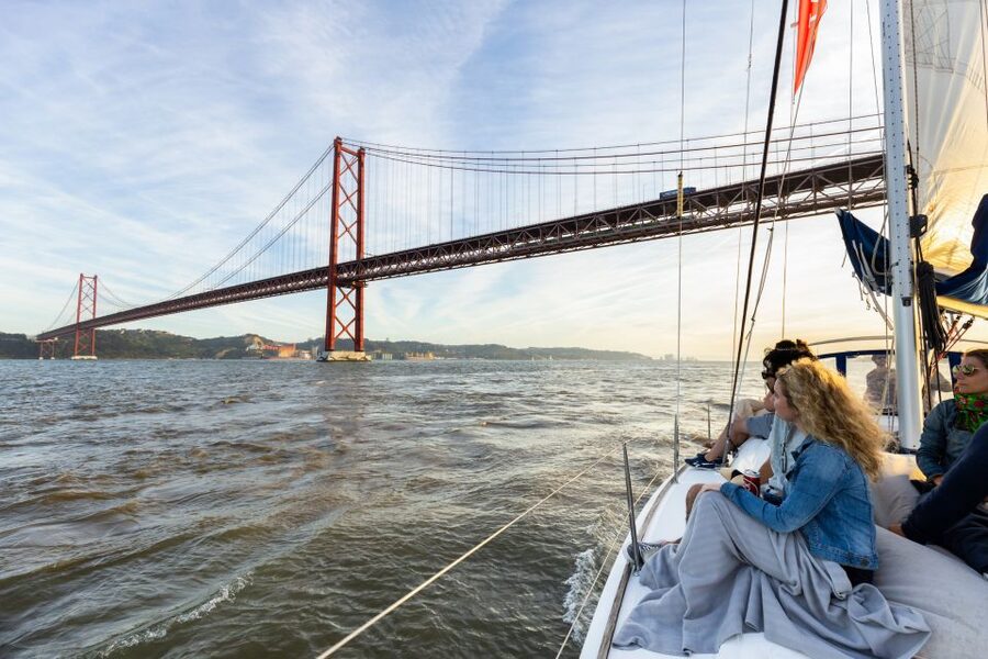 Lisbon: Sailing Tour on the Tagus River - Why Lisbon looks better from the Tagus