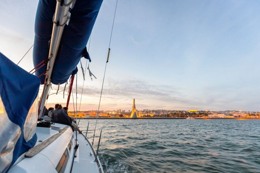 Lisbon: Sailing Tour on the Tagus River - Choosing a sunset departure