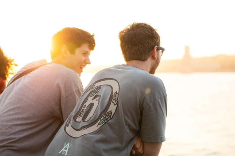 Lisbon: Sunset Boat Tour with Music and Drinks - Why this two-hour Tagus cruise works so well