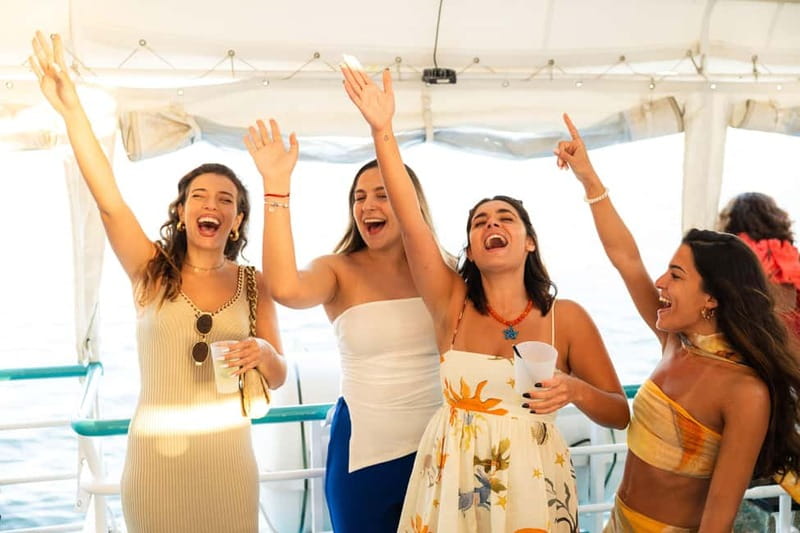 Lisbon: Sunset Boat Tour with Music and Drinks - Drinks, cost, and what $18 really buys