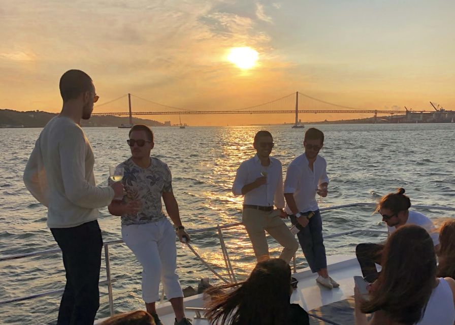 Lisbon: Sunset Cruise with Drinks - Who will get the most from this cruise