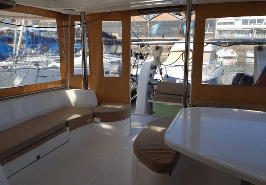 Lisbon: Sunset Cruise With Drinks on Spacious Yacht - Belém from the river
