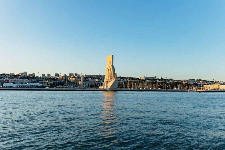 Lisbon: Sunset Cruise with Welcome Drink and Snacks - Practical value, timing, and cancellation
