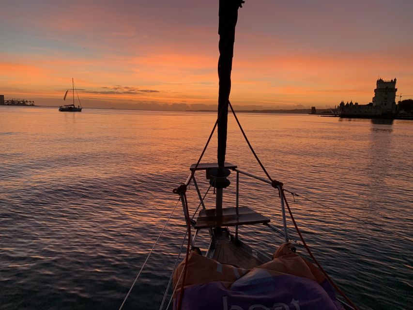 Lisbon: Sunset Sailing Cruise with Wine - Key Points Before You Book