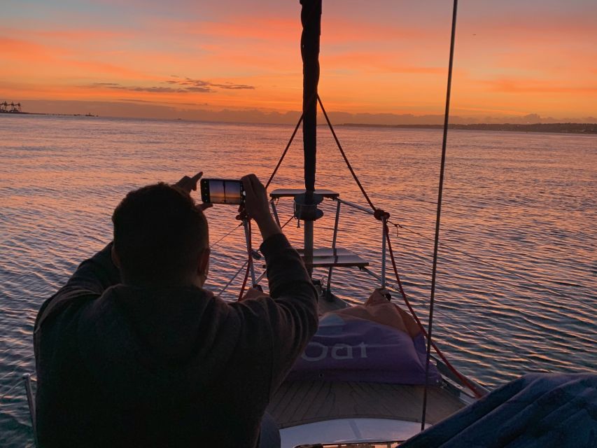 Lisbon: Sunset Sailing Cruise with Wine - What the Crew Adds to the Experience