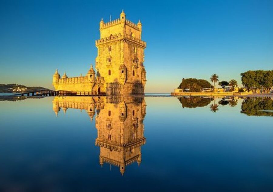 Lisbon: Tagus River Cruise to the Ocean & Dolphin Watching - The five things worth knowing first
