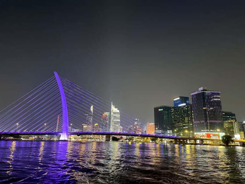 Lively Saigon River Sightseeing Cruise + Guided Walking Tour - Nguyen Hue Walking Street, Saigon’s grand public room