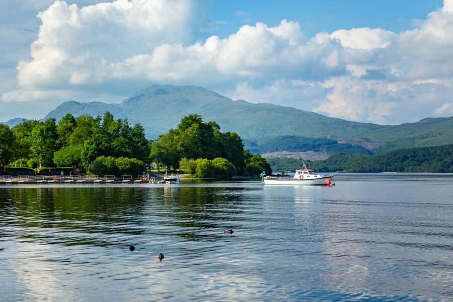 Loch Lomond: Island Discovery 2-Hour Cruise - The middle islands and Loch Lomond’s stories