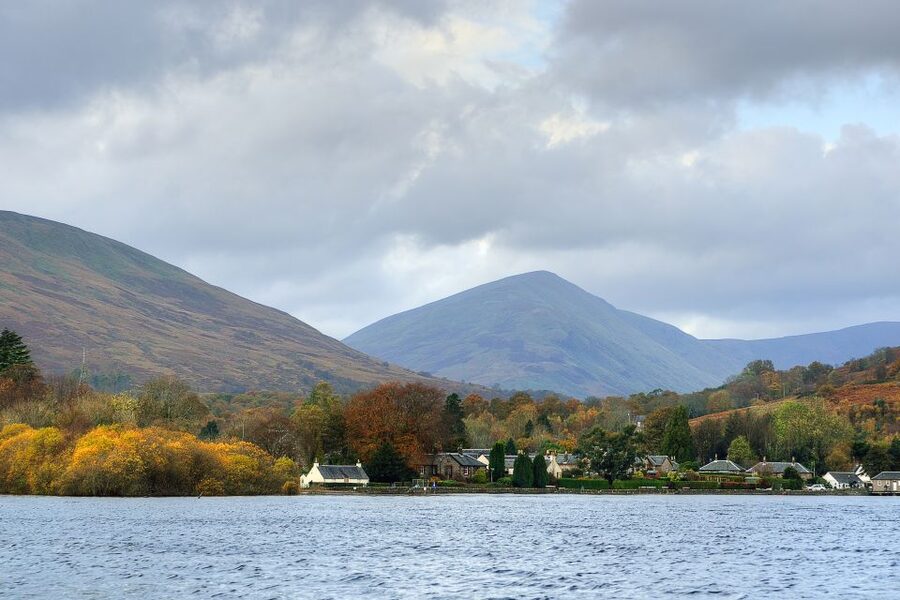 Loch Lomond: Island Discovery 2-Hour Cruise - Sailing through The Narrows