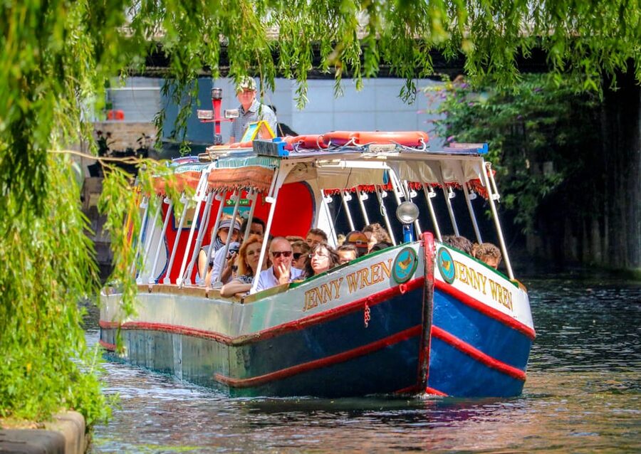 London: Canal Boat Ride on Camden Lock - Is $26 Good Value?