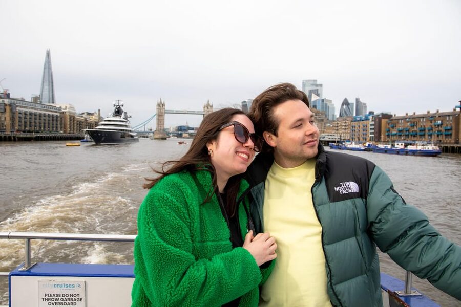 London: River Thames Hop-On Hop-Off Sightseeing Cruise - Key points at a glance