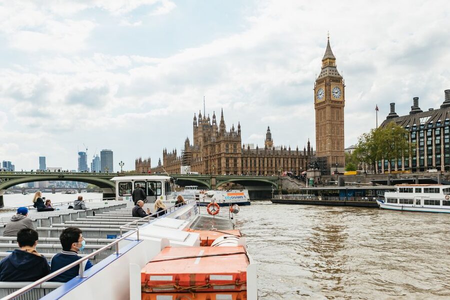 London: River Thames Hop-On Hop-Off Sightseeing Cruise - Who gets the best value for $33?