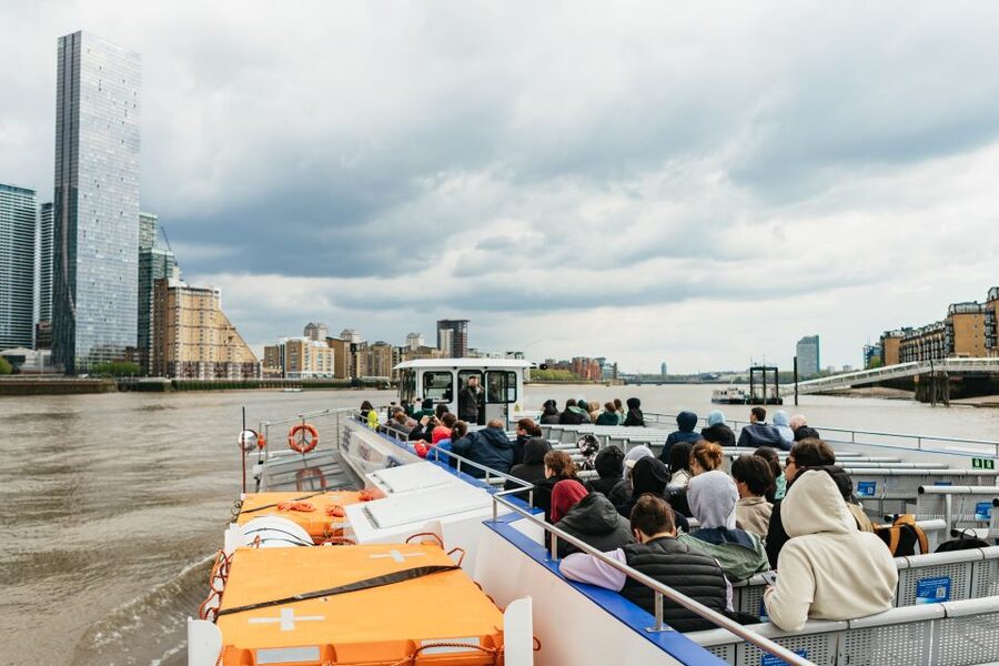 London: River Thames Hop-On Hop-Off Sightseeing Cruise - Somerset House to Shakespeare’s Globe: the cultural heart of the river