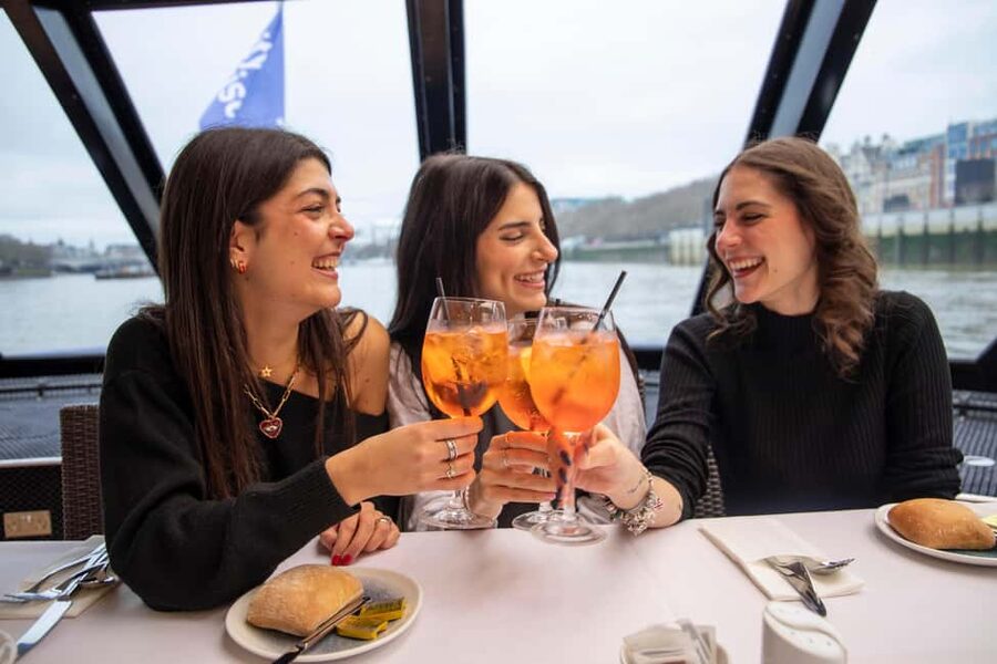 London River Thames Lunch Cruise - A modern boat built for sightseeing