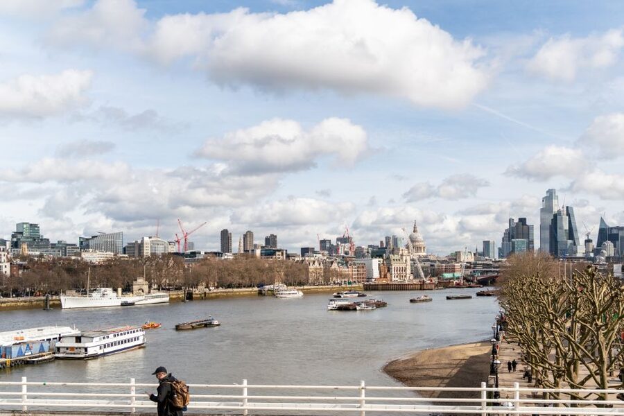 London: Tootbus Hop-on Hop-off (Optional River Cruise) - Blue Route: useful reach, slower streets